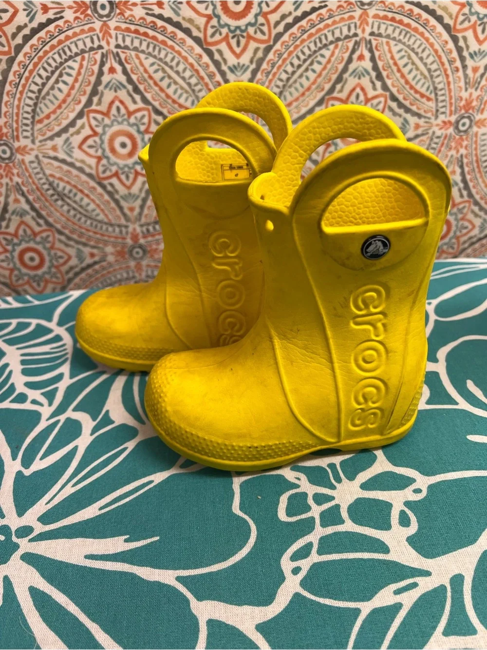 Yellow Croc Rain Boots Size toddler 7